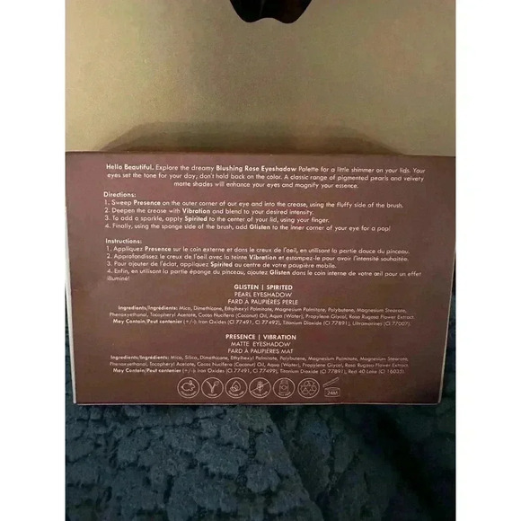 Chella Makeup Eyeshadow Palette, Travel Size, Blushing Rose - Picture 3 of 4